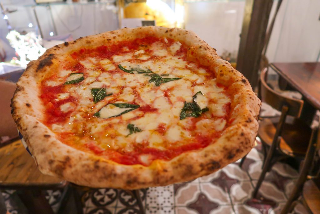 pizza napolitana